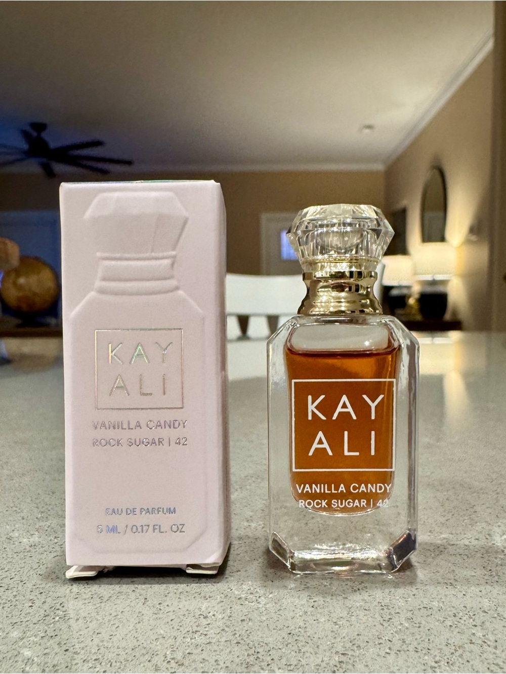 KAYALI Vanilla Candy Rock Sugar dabber 5ml